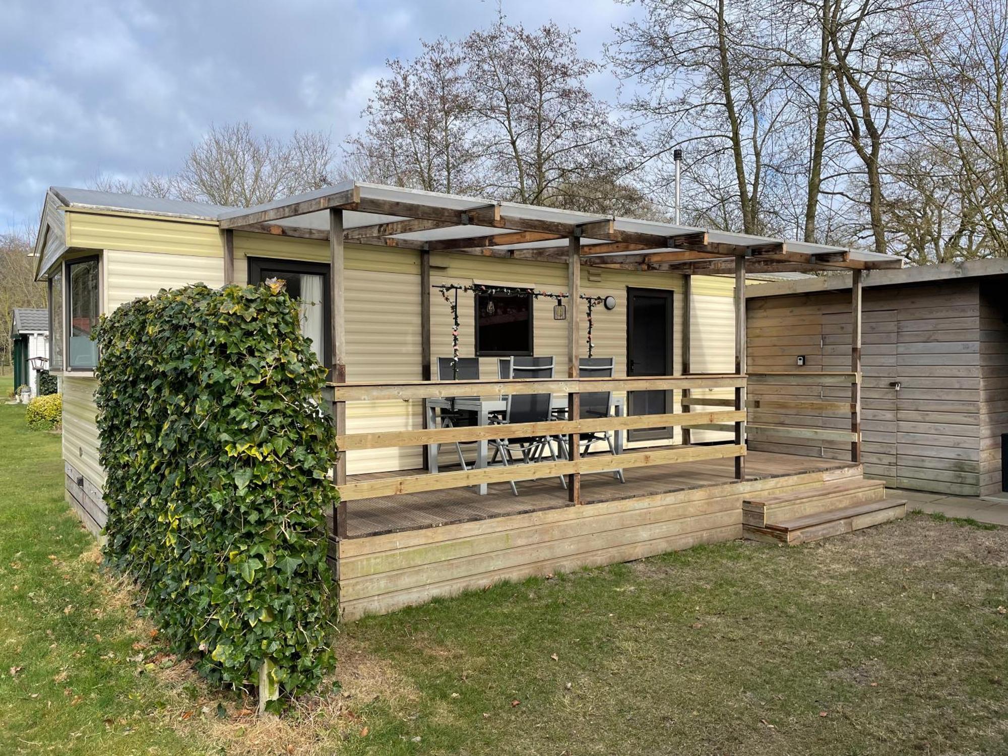 Chalet Buitengewoon Rijs Esterno foto